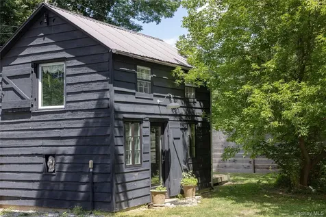 284 County Route 27b Hudson NY 12534