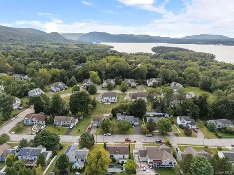 41 Iris Circle Beacon NY 12508