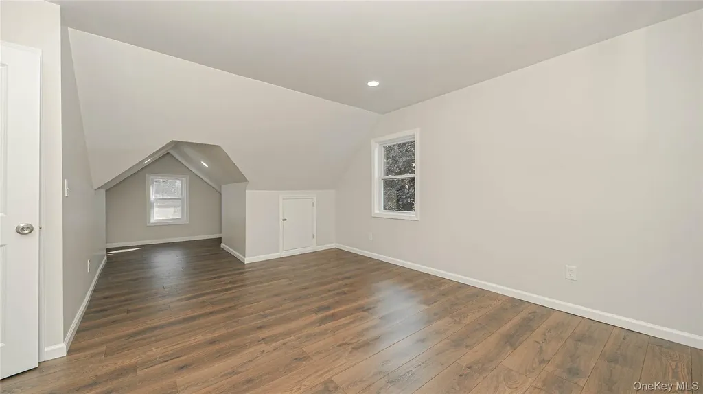 786 4th Avenue Bay Shore NY 11706