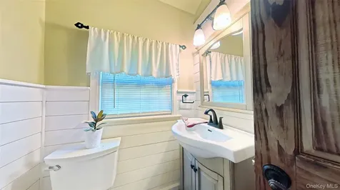 10 Stagecoach Lane Amenia NY 12501