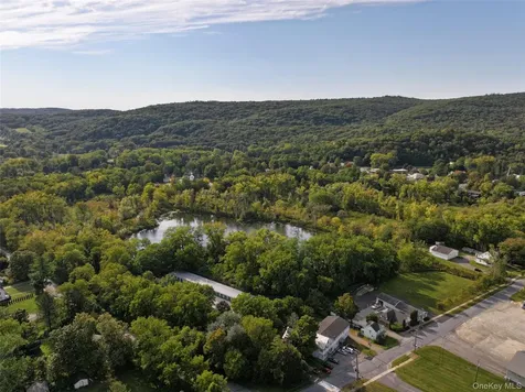 10 Stagecoach Lane Amenia NY 12501