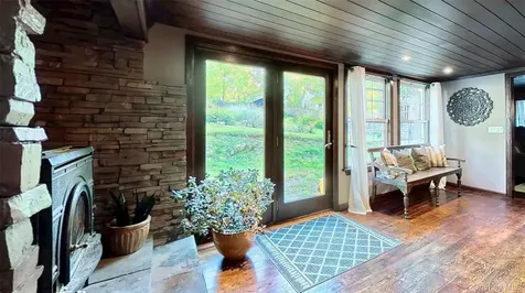 10 Stagecoach Lane Amenia NY 12501