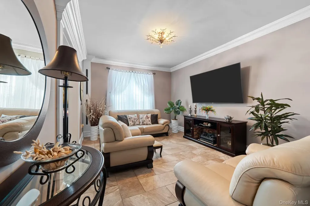 9031 Fort Hamilton Parkway Brooklyn NY 11209