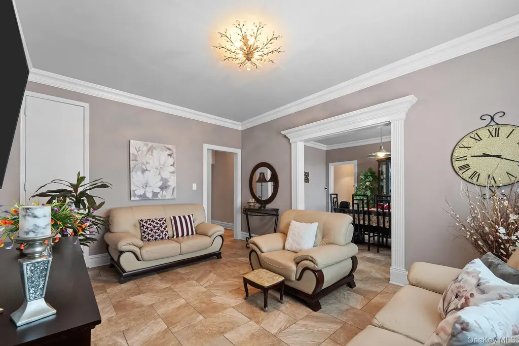9031 Fort Hamilton Parkway Brooklyn NY 11209