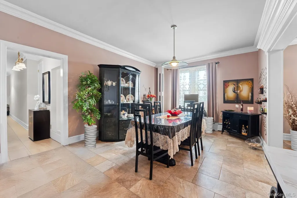 9031 Fort Hamilton Parkway Brooklyn NY 11209