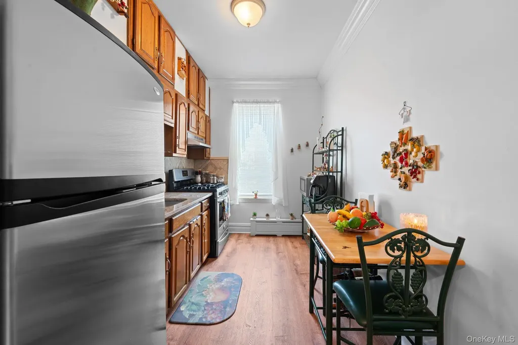 9031 Fort Hamilton Parkway Brooklyn NY 11209