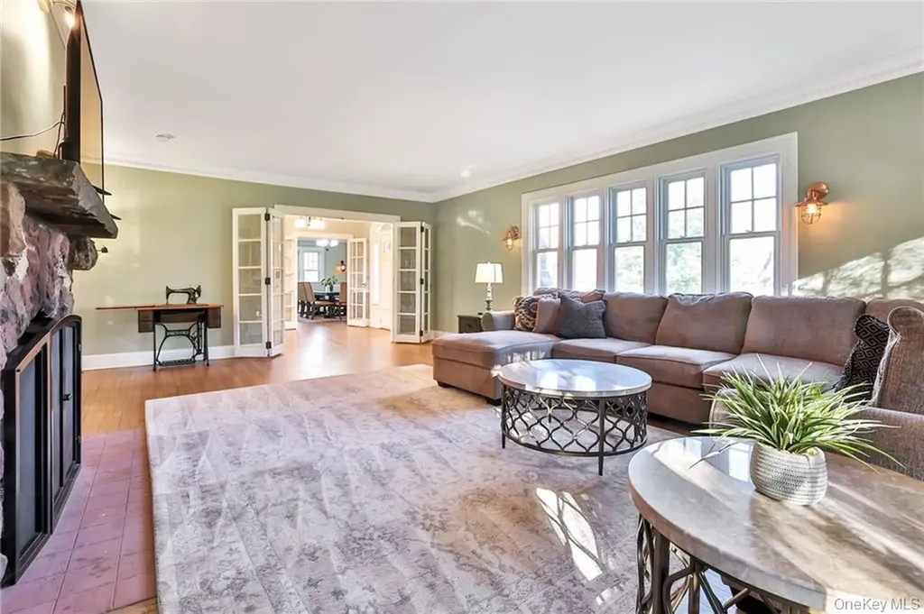 245 E Townline Road West Nyack NY 10994