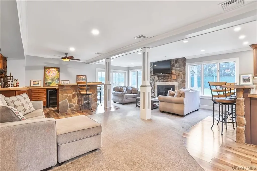 245 E Townline Road West Nyack NY 10994