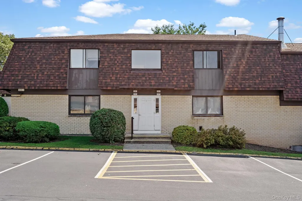 614 Cherry Hill Drive Poughkeepsie NY 12603