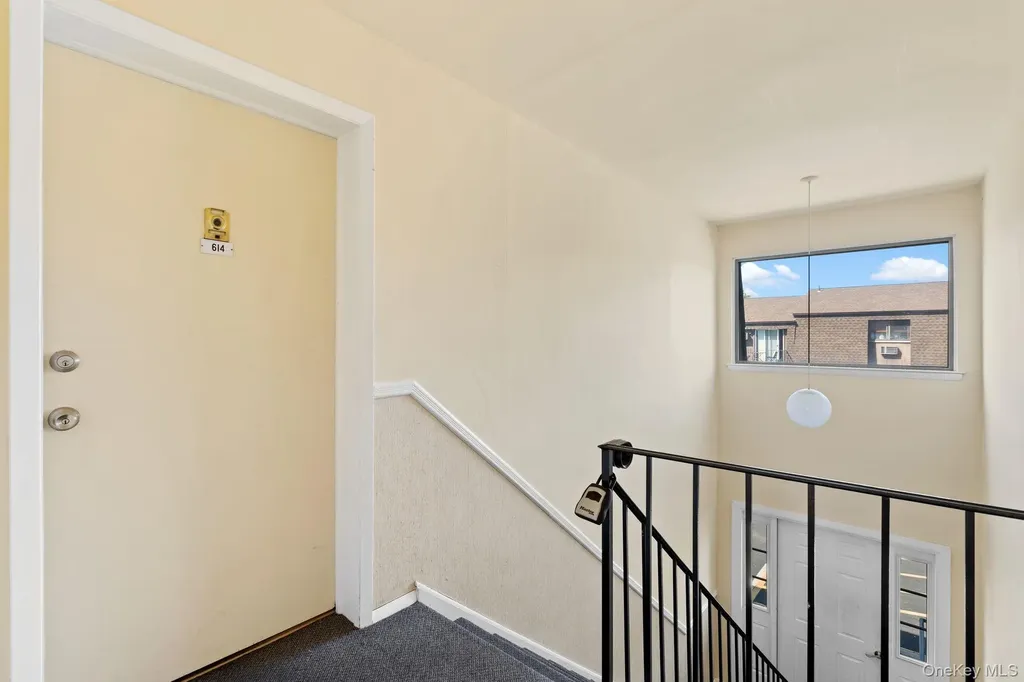 614 Cherry Hill Drive Poughkeepsie NY 12603