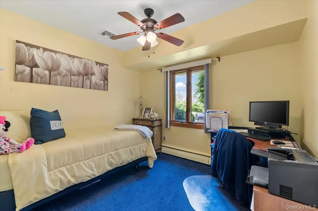 24 S Windhorst Avenue Bethpage NY 11714