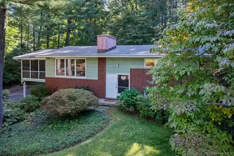 8 Bykenhulle Road Hopewell Junction NY 12533
