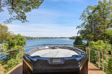 300 West Lake Boulevard Mahopac NY 10541