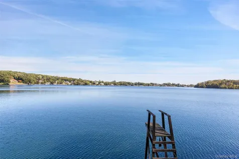 300 West Lake Boulevard Mahopac NY 10541