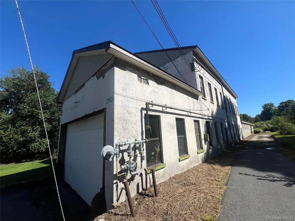 2763 Route 6 Slate Hill NY 10973