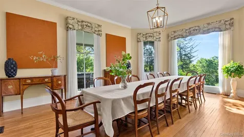 4317 Ny 23 Hudson NY 12534