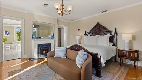 4317 Ny 23 Hudson NY 12534