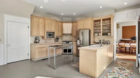 4317 Ny 23 Hudson NY 12534