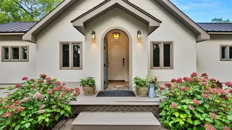 4317 Ny 23 Hudson NY 12534