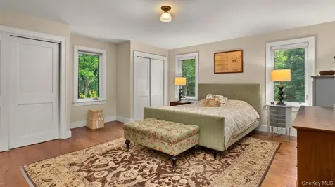 4317 Ny 23 Hudson NY 12534