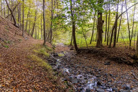 4317 Ny 23 Hudson NY 12534