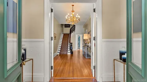 4317 Ny 23 Hudson NY 12534