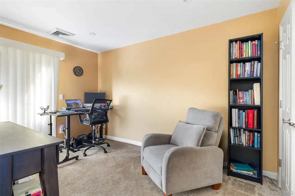 121 Willow Lane Valley Stream NY 11580