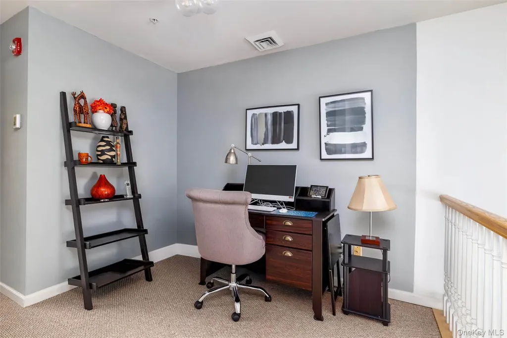 121 Willow Lane Valley Stream NY 11580