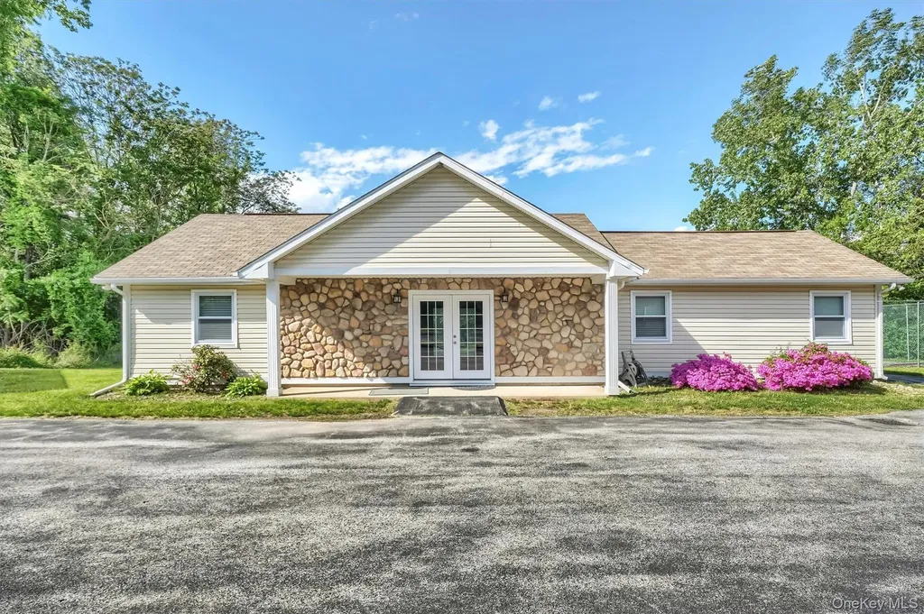 37 Spruce Ridge Drive Fishkill NY 12524