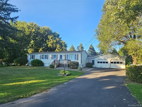 19 Rivenburg Lane Hudson NY 12534