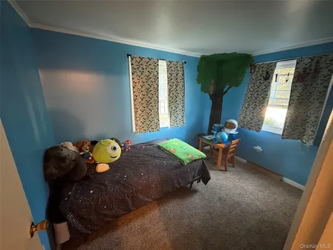 19 Rivenburg Lane Hudson NY 12534