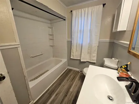 19 Rivenburg Lane Hudson NY 12534