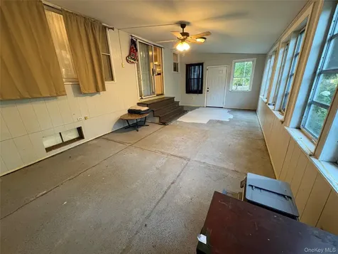 19 Rivenburg Lane Hudson NY 12534