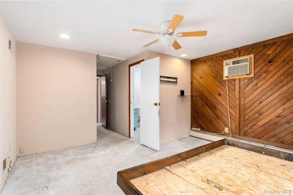 4 Comet Road Selden NY 11784