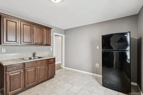 105 Devon Road Albertson NY 11507