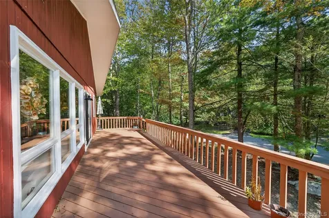 75 Pebble Path Rock Hill NY 12775