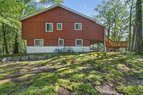 75 Pebble Path Rock Hill NY 12775