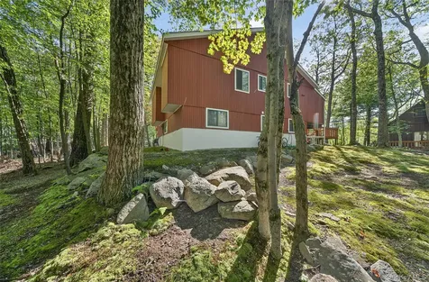 75 Pebble Path Rock Hill NY 12775