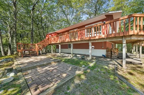 75 Pebble Path Rock Hill NY 12775