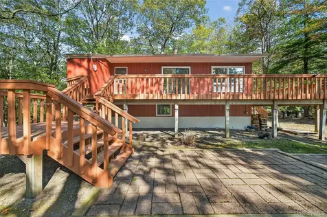 75 Pebble Path Rock Hill NY 12775