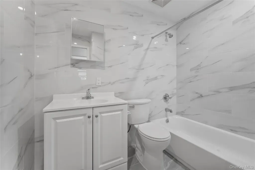 35 Westwind Road Yonkers NY 10710