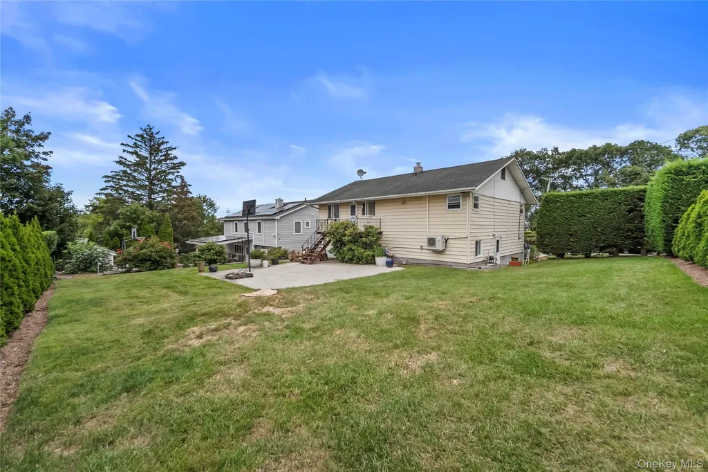 35 Westwind Road Yonkers NY 10710
