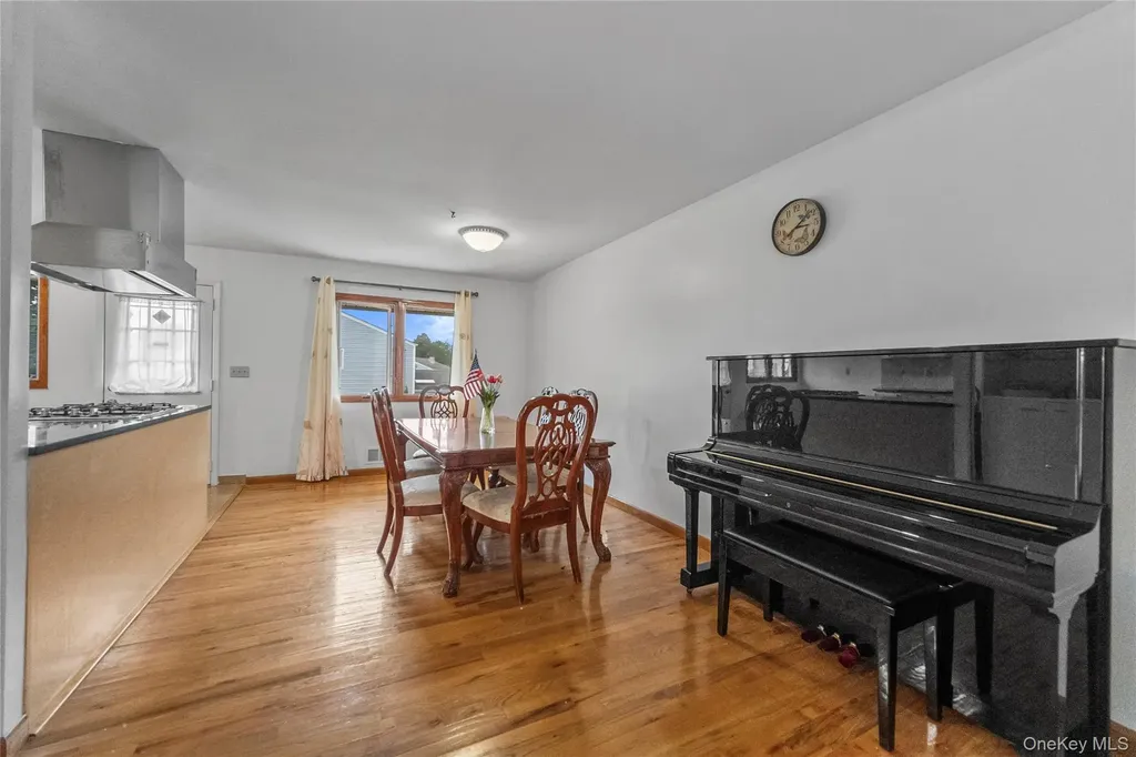 35 Westwind Road Yonkers NY 10710