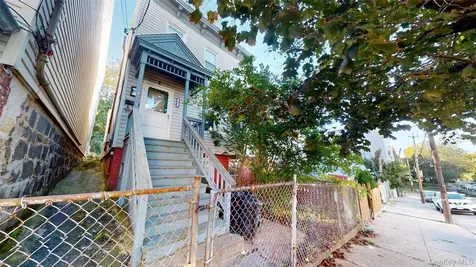 50 Croton Terrace Yonkers NY 10701