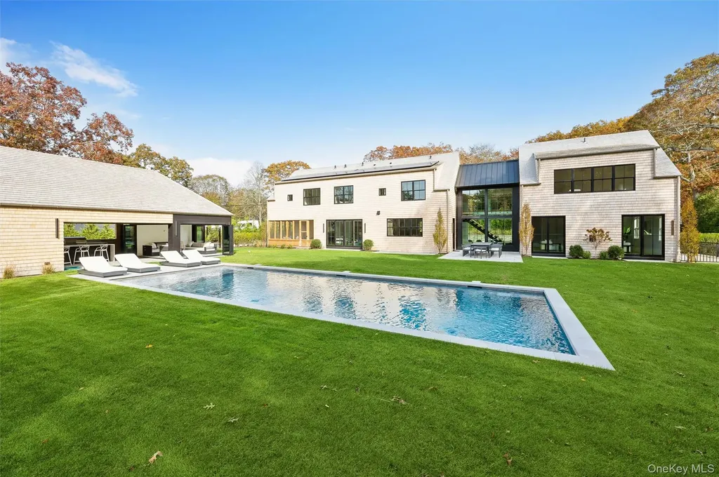 510 Abrahams Path Amagansett NY 11930