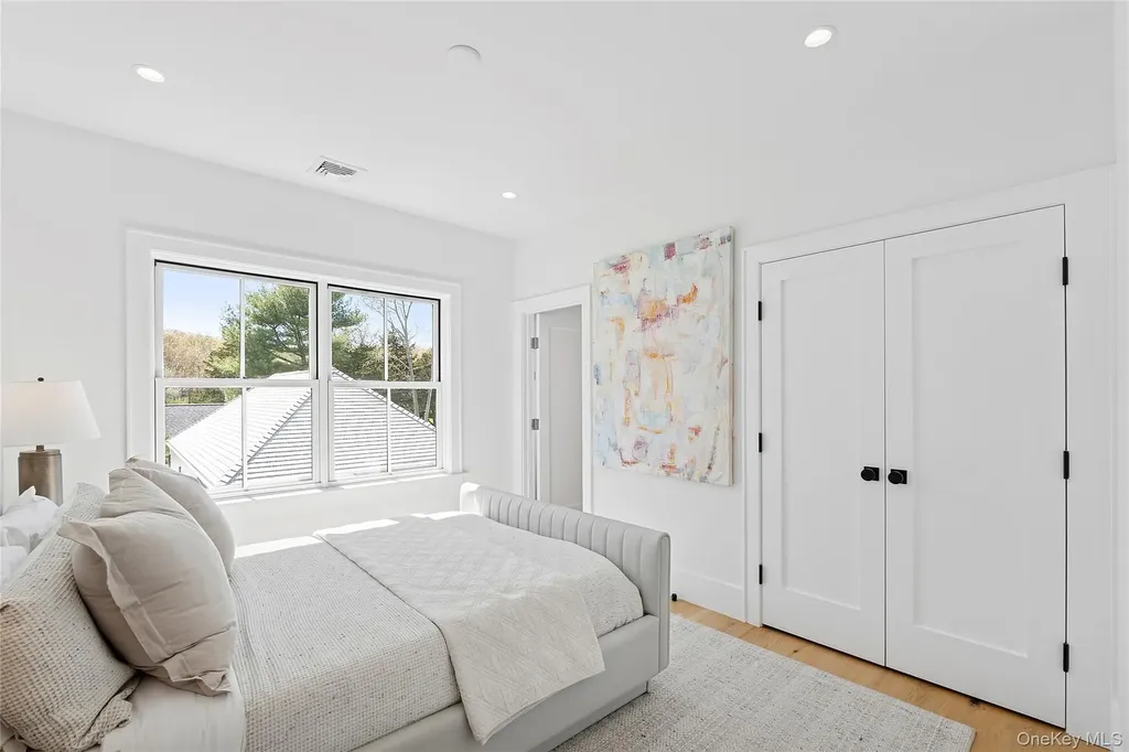510 Abrahams Path Amagansett NY 11930