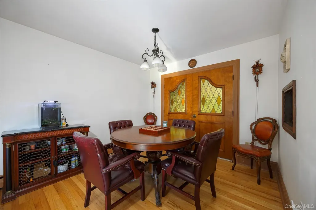 404 Gretna Road Hyde Park NY 12538