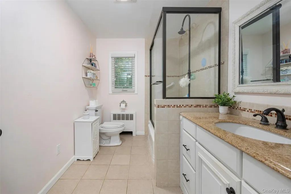 404 Gretna Road Hyde Park NY 12538