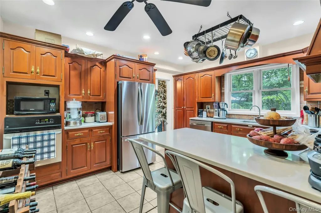 6 Harmony Road Huntington NY 11743