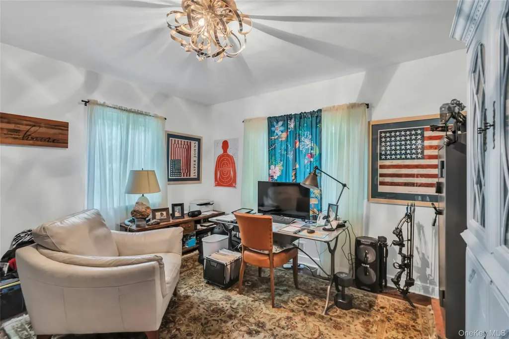 6 Harmony Road Huntington NY 11743